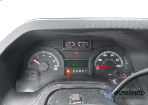 2013 Ford E-350 Super Duty Xl/Xlt z USA, uszkodzony, nr VIN 1FBNE3BLXDDAA1977